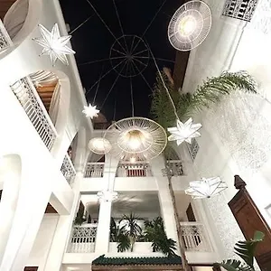 Riad N's &